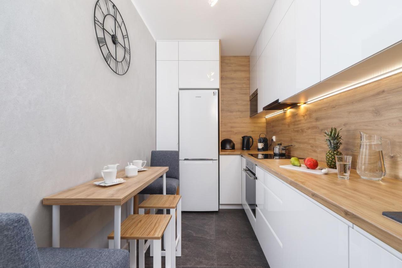 W Parku Lotnikow Apartments Tauron Arena By Noclegi Renters Kraków Eksteriør billede